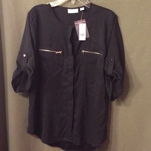 Black shirt with zippers